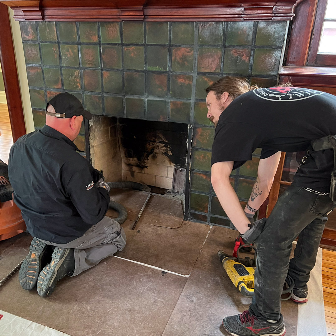 Professional chimney & fireplace cleaning in Minnetonka & Woodbury MN
